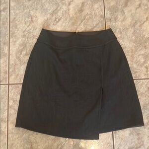 Uniqlo Black Asymmetrical A-line Mini Skirt